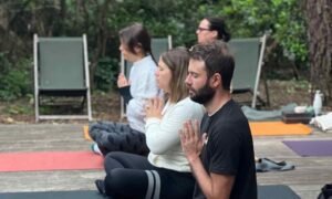 Retraite yoga surf cap ferret 16